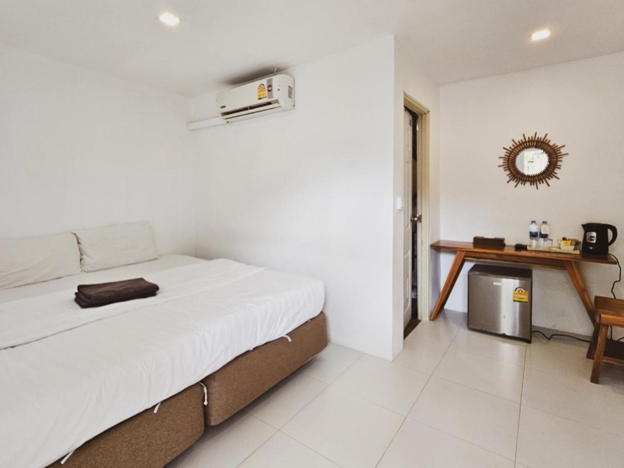 Hostel Bb Hidden House Ko Phi Phi Exterior foto